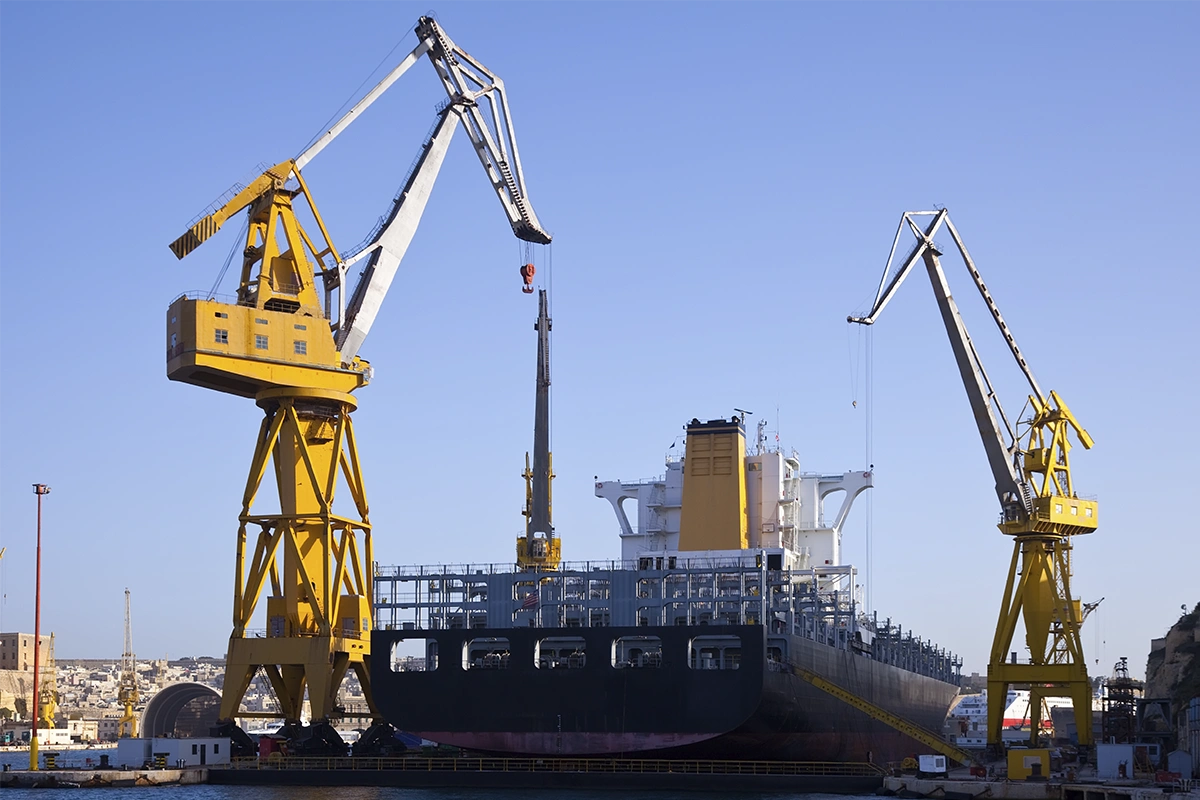 autogeradora_site_area_de_atuacao_construcao_naval_1200x800px